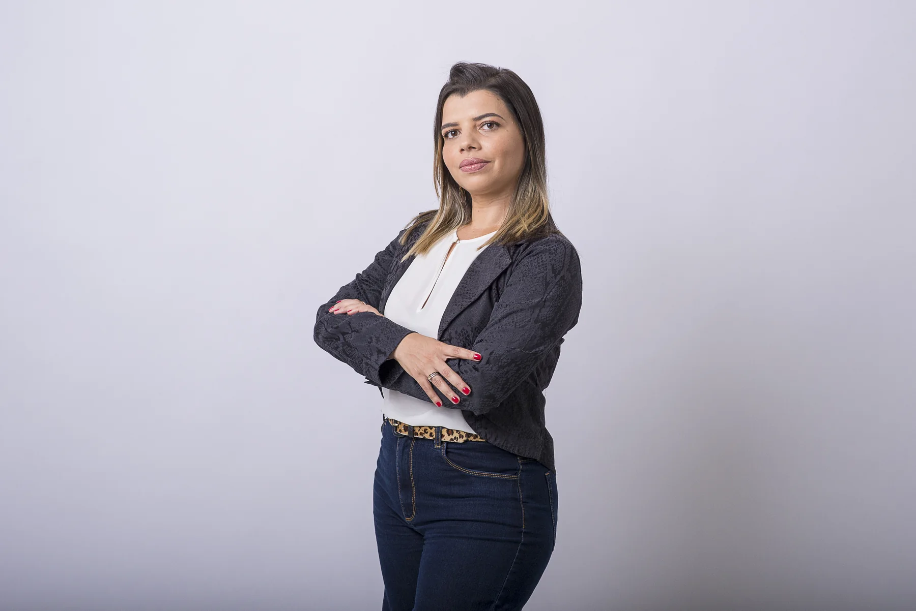 Ronara Lamounier em retrato executivo